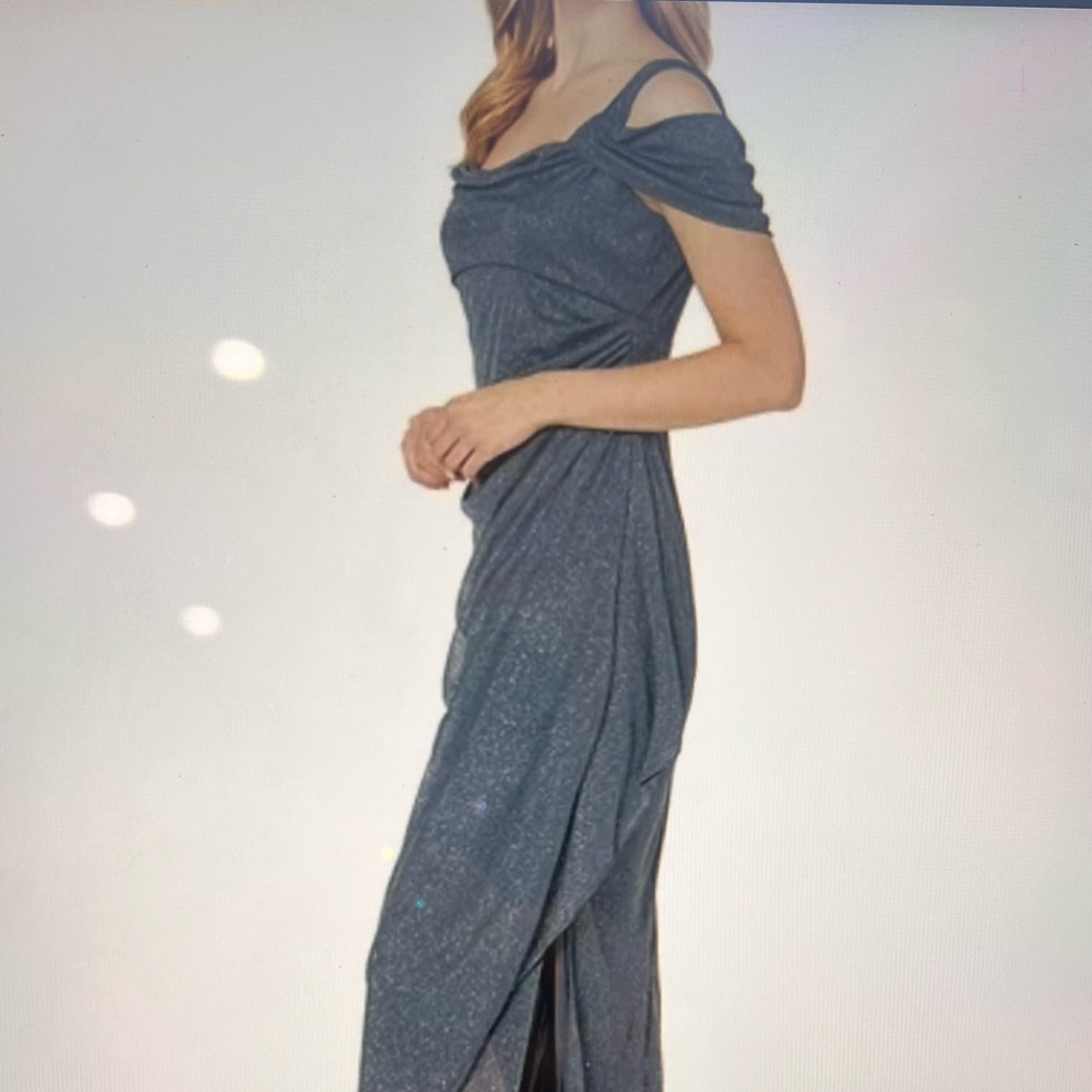 Alex Evenings Gown NWT Size 8 Petite
